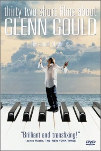 Thirty Two Short Films about Glenn Gould (1993)